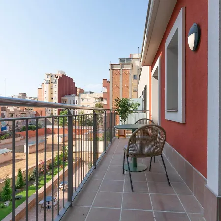 Limehome Carrer De Besalu 90 - Temporal * Barcelona