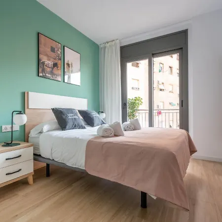 Limehome Carrer De Besalu 90 - Temporal Barcelona