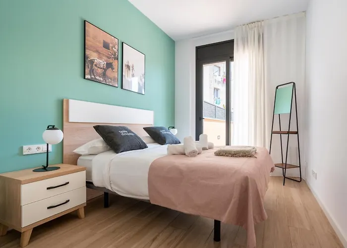 Limehome Carrer De Besalu 90 - Temporal Appartamento *