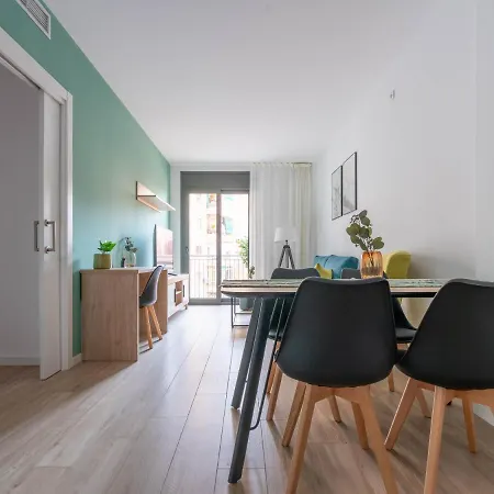 Limehome Carrer De Besalu 90 - Temporal Apartamento *