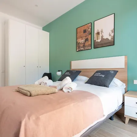Limehome Carrer De Besalu 90 - Temporal Apartamento *